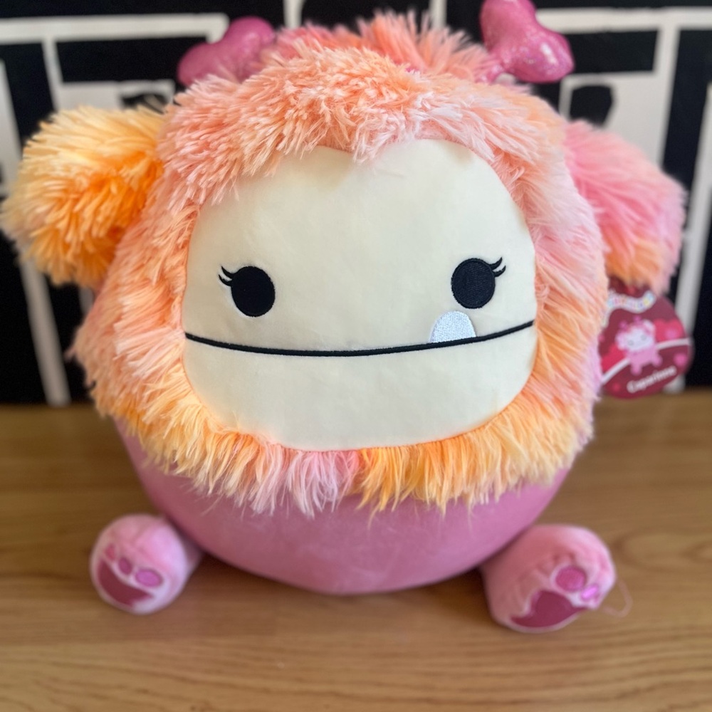Squishmallows Caparinne Bigfoot 16” NWT